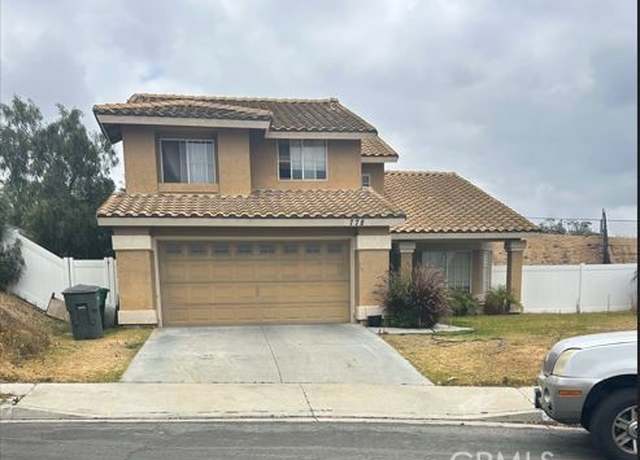 Property at 778 La Cumbre St, Corona, CA 92879, 3 beds, 2.5 baths