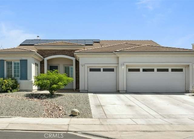 Property at 10237 Cotoneaster St, Apple Valley, CA 92308, 4 beds, 3 baths