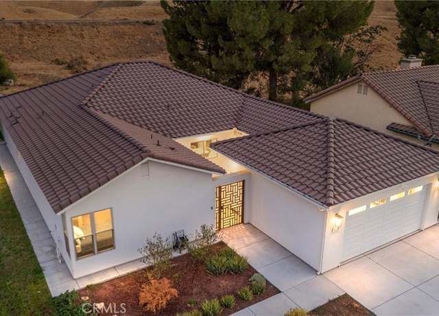 Property at 16120 Match Pointe, Bakersfield, CA 93306, 3 beds, 2 baths
