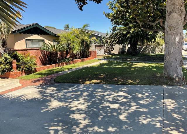 Property at 268 E 18th St, Costa Mesa, CA 92627, 1 bed, 1 bath