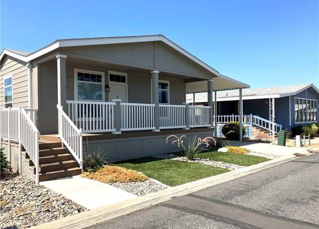 Property at 1300 W Menlo Ave #94, Hemet, CA 92543, 3 beds, 2 baths