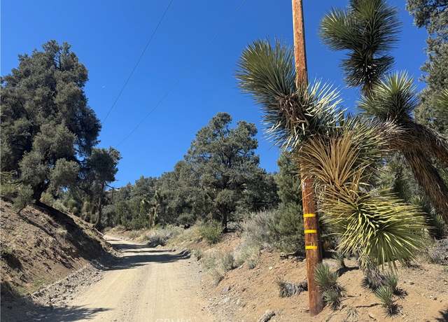 Property at 41112 Jack Rabbit Rd, Pinon Hills, CA 92372