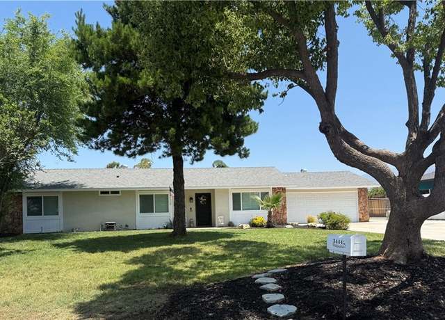 Property at 34442 Sunlight Dr, Yucaipa, CA 92399, 3 beds, 2 baths