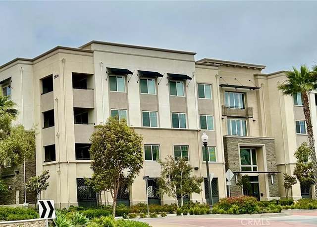 Property at 2870 Wagon Wheel Rd #304, Oxnard, CA 93036, 3 beds, 2.5 baths