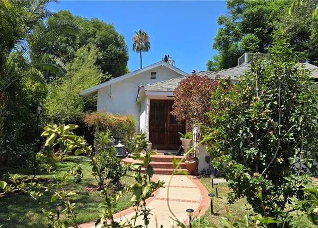 Property at 7503 Aqueduct Ave, Van Nuys, CA 91406, 3 beds, 2.5 baths