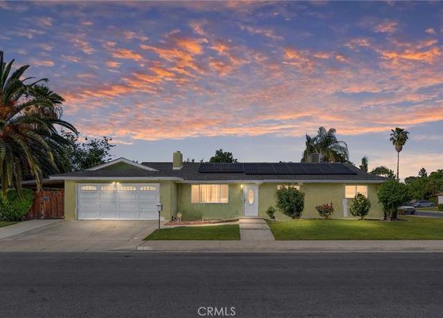 Property at 2716 Bladen St, Bakersfield, CA 93309, 3 beds, 2 baths