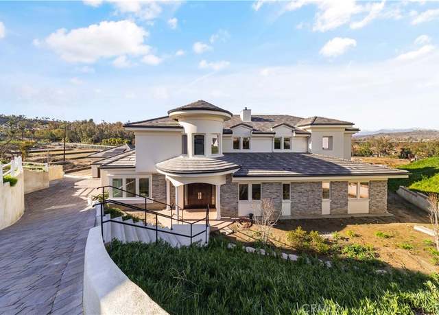 Property at 1538 Jade St, North Tustin, CA 92705, 6 beds, 6.5 baths