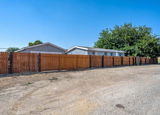 Property at 1120 Harold Ash Ave, Palmdale, CA 93550, 2 beds, 2 baths