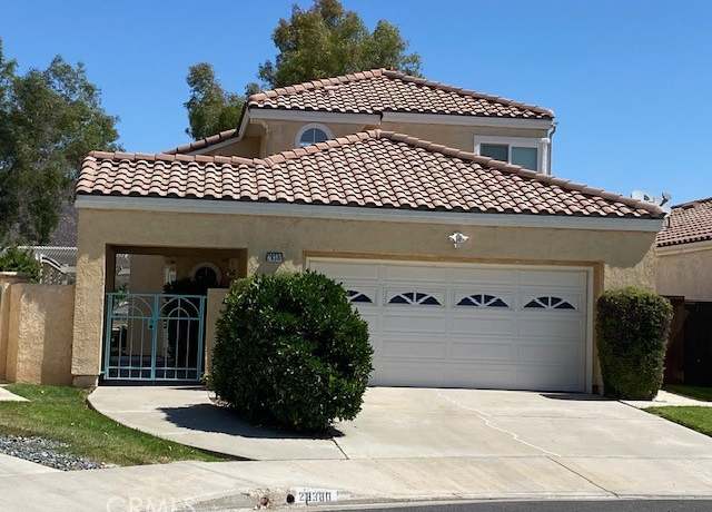 Property at 28380 Champions Dr, Menifee, CA 92584, 3 beds, 3 baths