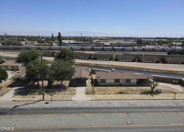 Property at 1859 Kentucky St, Bakersfield, CA 93305, 3 beds, 2 baths