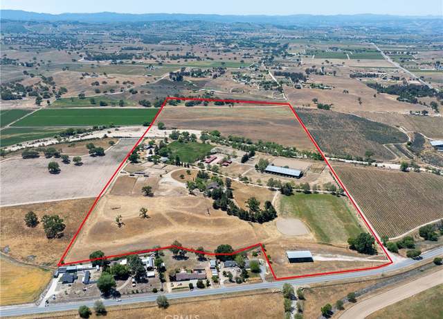 Property at 8455 Creston Rd, Paso Robles, CA 93446, 7 beds, 6.5 baths