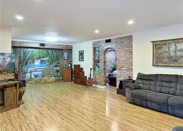 Property at 531 N ROSSMORE Ave #202, Los Angeles, CA 90004, 2 beds, 2 baths