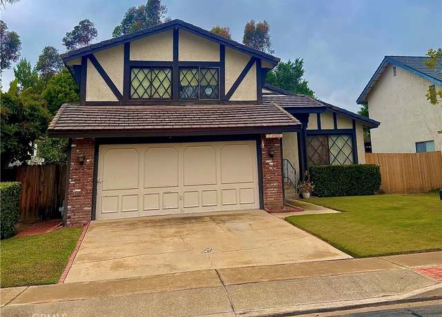 Property at 21081 Paseo Verdura, Lake Forest, CA 92630, 4 beds, 3 baths