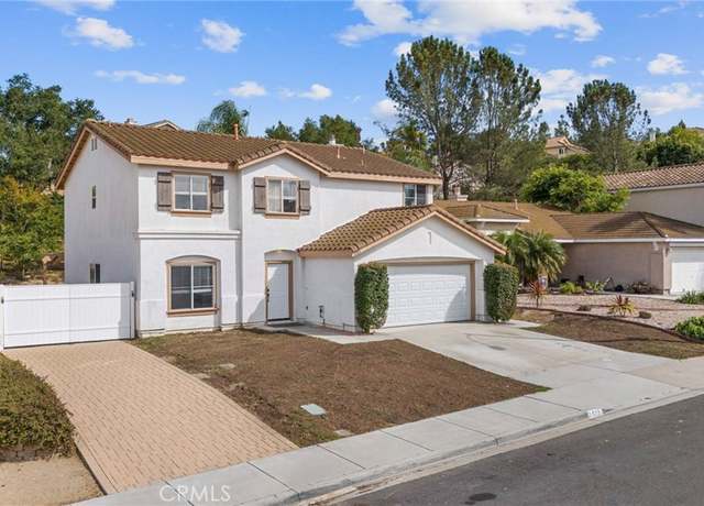 Property at 1323 Cottonwood Dr, Oceanside, CA 92056, 4 beds, 2.5 baths
