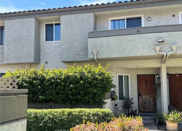 Property at 38 Brownfield Ln, Pomona, CA 91766, 2 beds, 2.5 baths