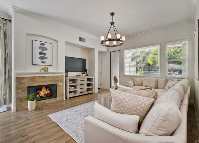 Property at 13944 Kerry Ln, San Diego, CA 92130, 3 beds, 2.5 baths