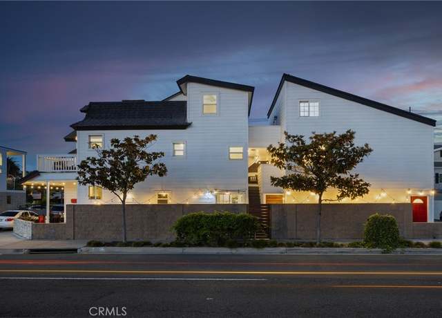 Property at 204 44th St, Newport Beach, CA 92663, 6 beds, 5.5 baths