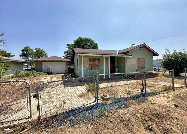 Property at 395 W 4th St, Beaumont, CA 92223, 2 beds, 1 bath