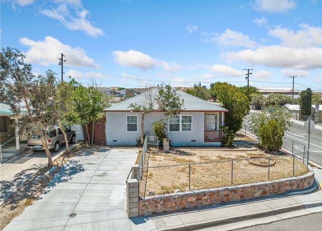 Property at 1040 Flora St, Barstow, CA 92311, 3 beds, 2 baths