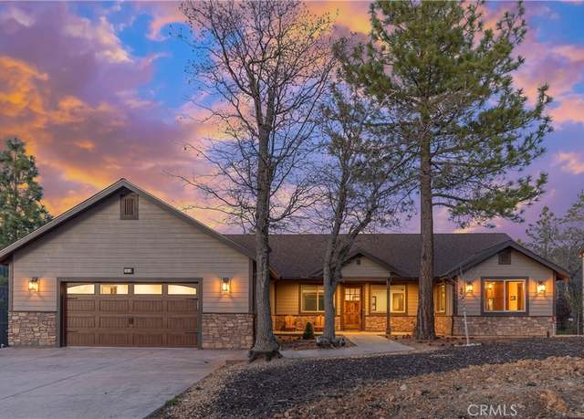 Property at 1618 Tuolumne Rd, Big Bear City, CA 92314, 4 beds, 3.5 baths