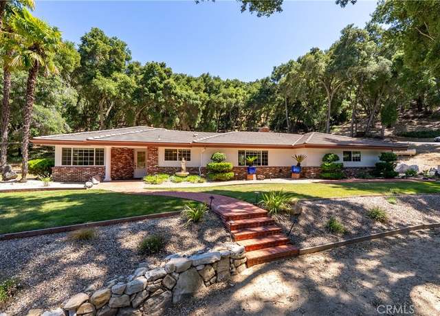 Property at 7735 Del Rio Rd, Atascadero, CA 93422, 3 beds, 2 baths
