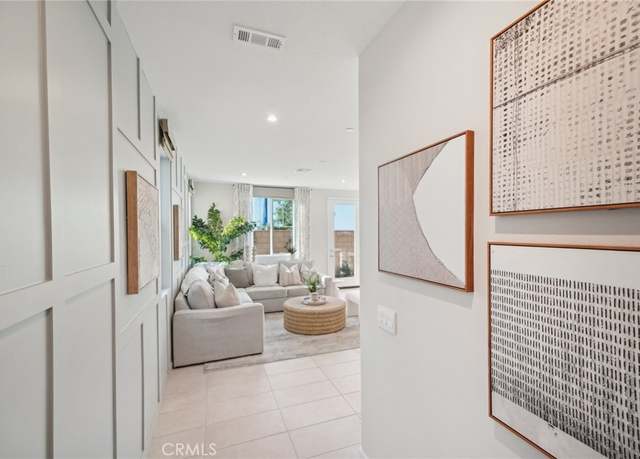 Property at 5651 Carreon Way, Fontana, CA 92336, 3 beds, 2.5 baths