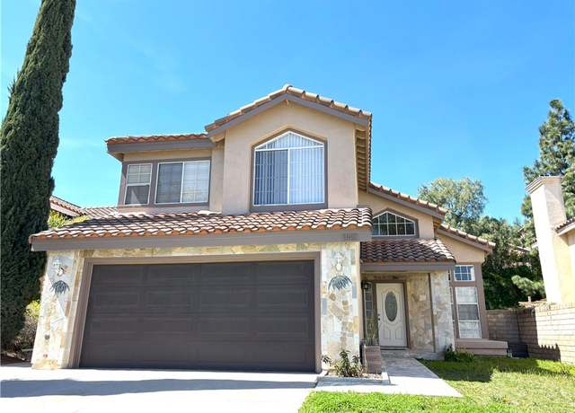 Property at 1140 Via Viento Ln, Corona, CA 92882, 3 beds, 2.5 baths