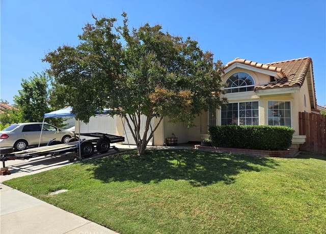 Property at 2121 Begonia Ct, Hemet, CA 92545, 4 beds, 2 baths