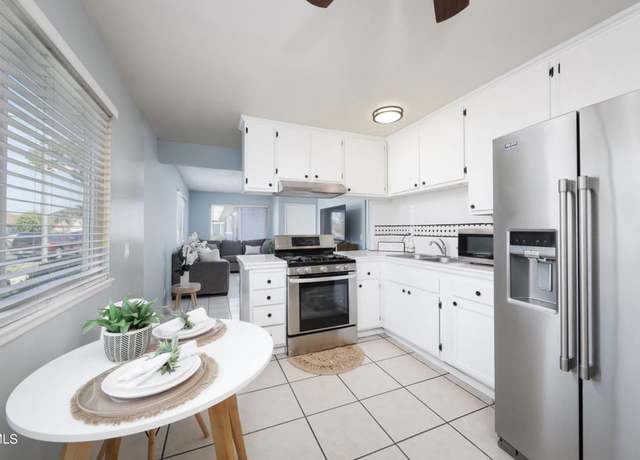 Property at 2430 Alexander St, Oxnard, CA 93033, 2 beds, 1 bath