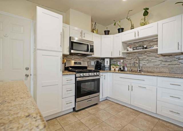 Property at 804 S 37Th St, San Diego, CA 92113, 3 beds, 2 baths