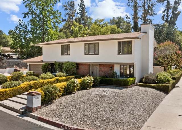 Property at 5700 Fairhaven Ave, Woodland Hills, CA 91367, 3 beds, 5 baths