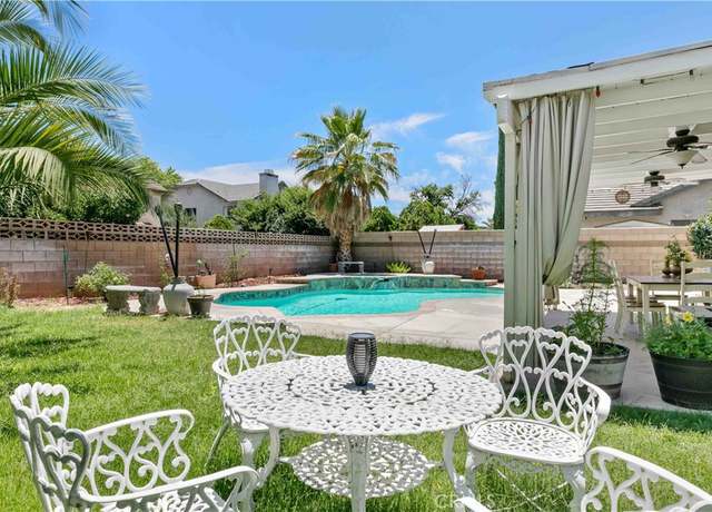 Property at 42962 Burlwood Dr, Lancaster, CA 93536, 4 beds, 2.5 baths