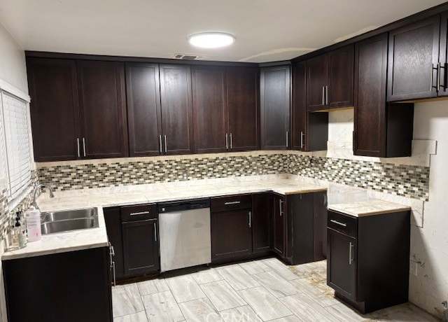 Property at 2425 Hubert, Bakersfield, CA 93312, 3 beds, 3 baths