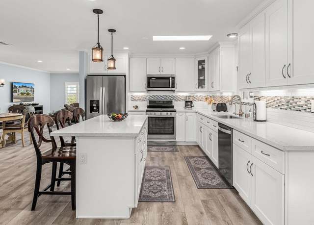 Property at 7257 San Luis, Carlsbad, CA 92011, 2 beds, 2 baths