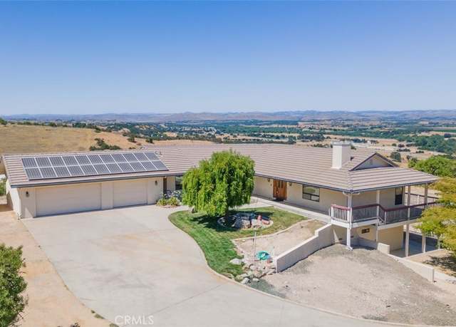 Property at 3800 Mira Vista Way, Paso Robles, CA 93446, 3 beds, 2.5 baths