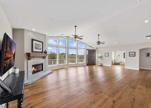 Property at 20191 Deerben Rd, Ramona, CA 92065, 4 beds, 4 baths