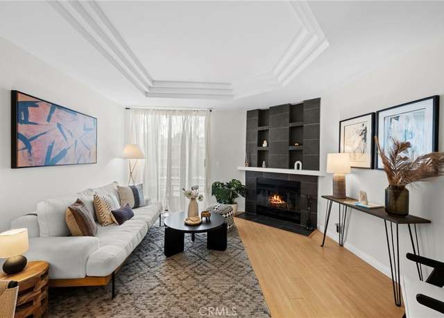 Property at 2500 Abbot Kinney Blvd #9, Venice, CA 90291, 2 beds, 2.5 baths