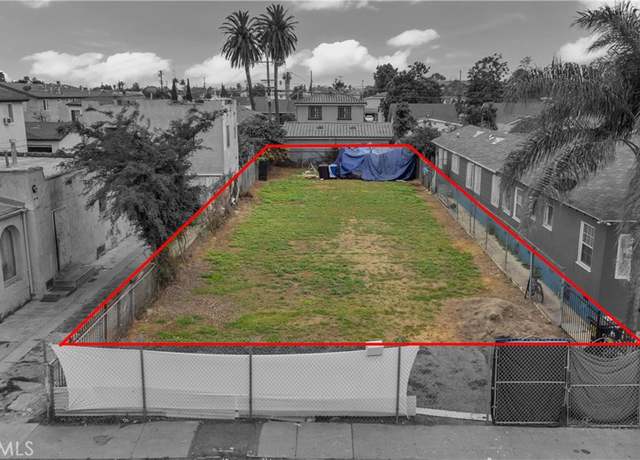 Property at 214 W 92nd St, Los Angeles, CA 90003