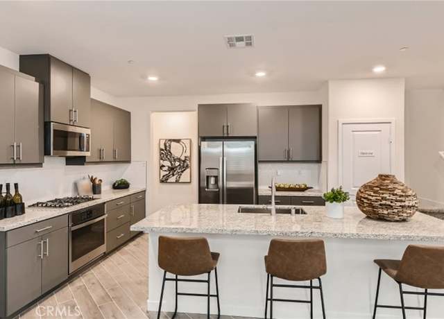Property at 16728 Plantain Way, Fontana, CA 92336, 3 beds, 2.5 baths