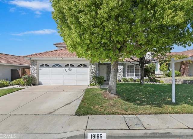 Property at 19165 Vintage Woods Dr, Riverside, CA 92508, 4 beds, 3 baths