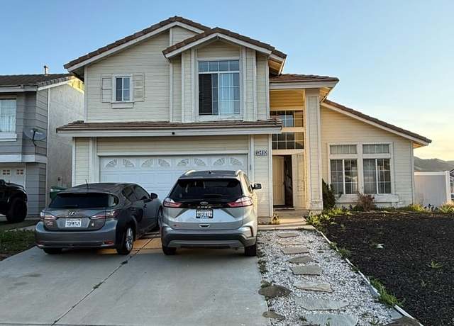 Property at 13410 Crystal Springs Dr, Corona, CA 92883, 3 beds, 2.5 baths