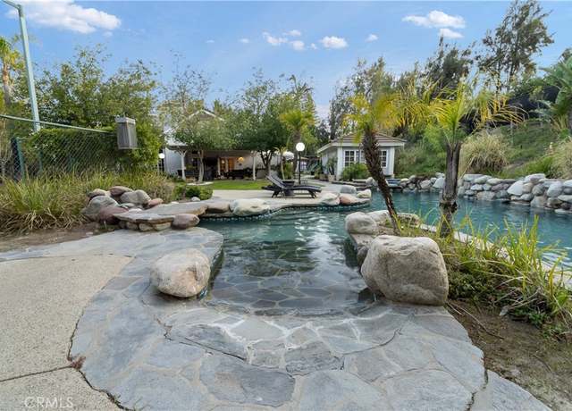 Property at 6011 Paseo La Vis, Woodland Hills, CA 91367, 6 beds, 5 baths