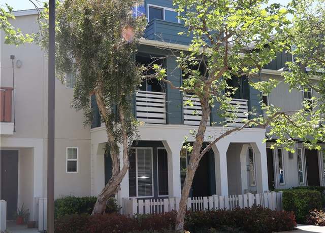 Property at 22 Platinum Cir, Ladera Ranch, CA 92694, 2 beds, 2.5 baths