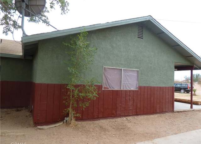Property at 313 Dr Martin Luther King Jr Blvd, Bakersfield, CA 93307, 6 beds, 4 baths
