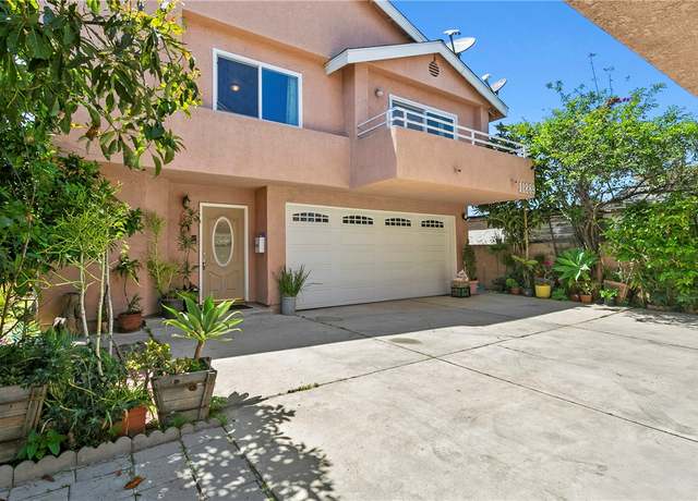 Property at 11889 Gale Ave, Hawthorne, CA 90250, 3 beds, 3 baths
