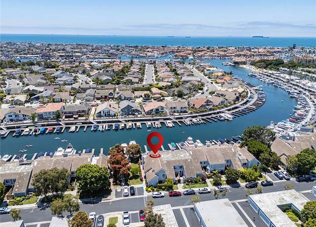 Property at 3496 Windspun, Huntington Beach, CA 92649, 2 beds, 3 baths