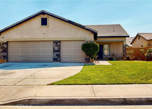 Property at 13525 Evanston St, Victorville, CA 92392, 4 beds, 2.5 baths