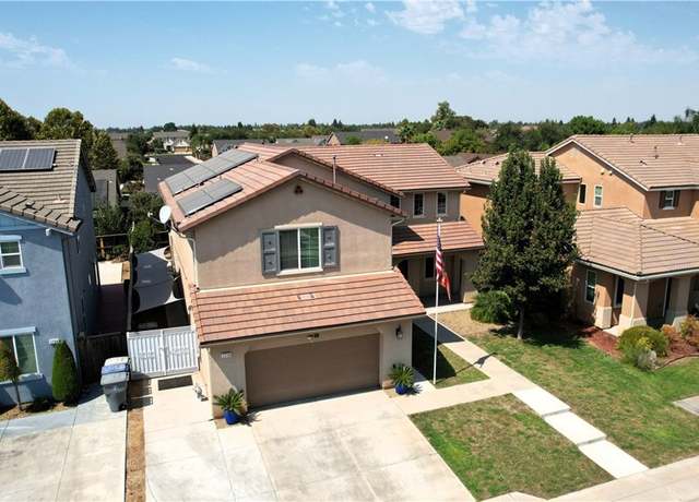 Property at 1714 Graybark Ave, Clovis, CA 93619, 4 beds, 4 baths