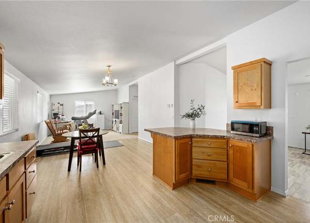 Property at 3500 Buchanan St, Riverside, CA 92503, 3 beds, 2 baths