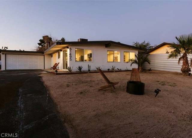 Property at 61495 La Jolla Dr, Joshua Tree, CA 92252, 3 beds, 1.5 baths